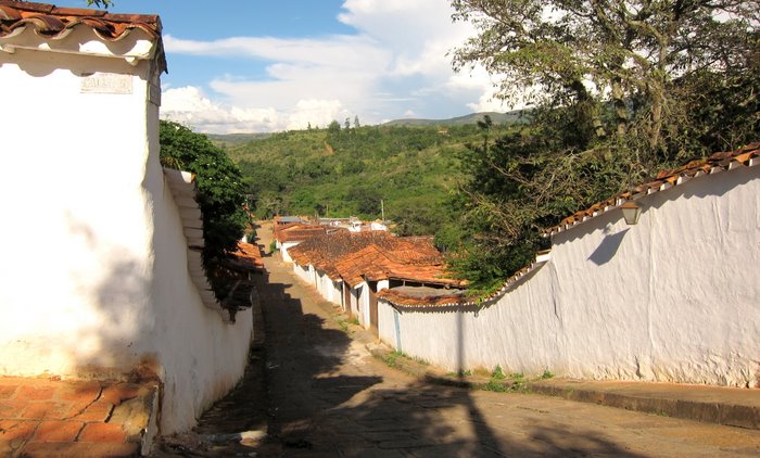 The empty street of Barichara
