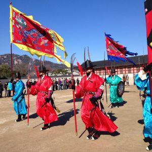 changing of the guards in Seoul
