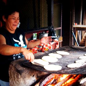 making tortillas in nicaragua