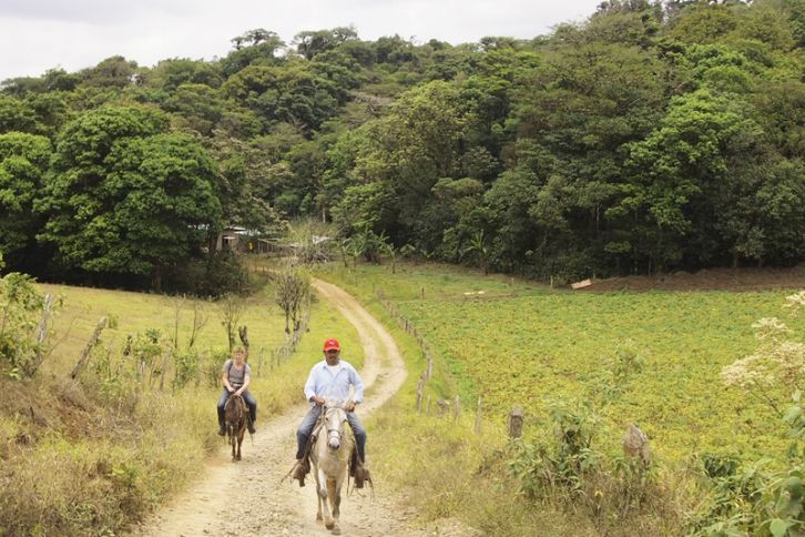 horseback riding Miraflor, Nicaragua