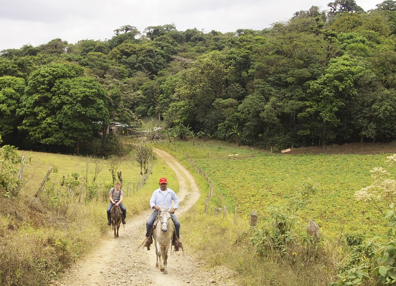 horseback riding Miraflor, Nicaragua
