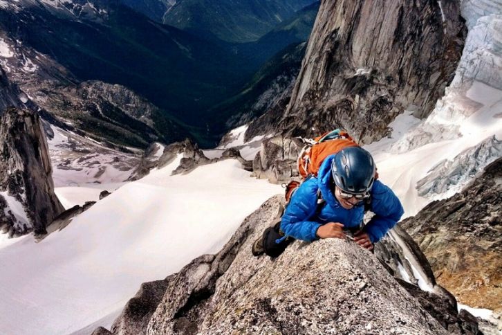 The exposed west ridge of Pigeon Spire