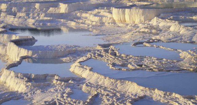 pamukkale traverstine pool