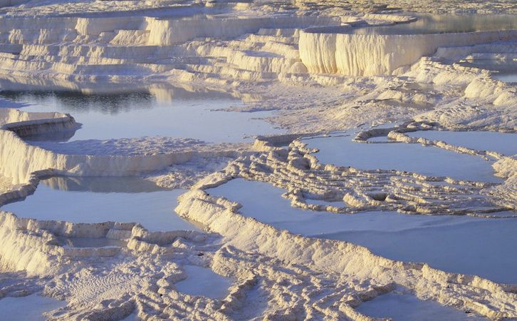 pamukkale traverstine pool