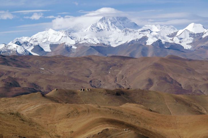tibet plateau landscape