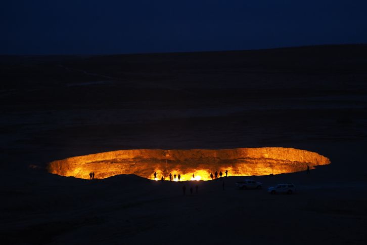 darvaza crater turkmenistan